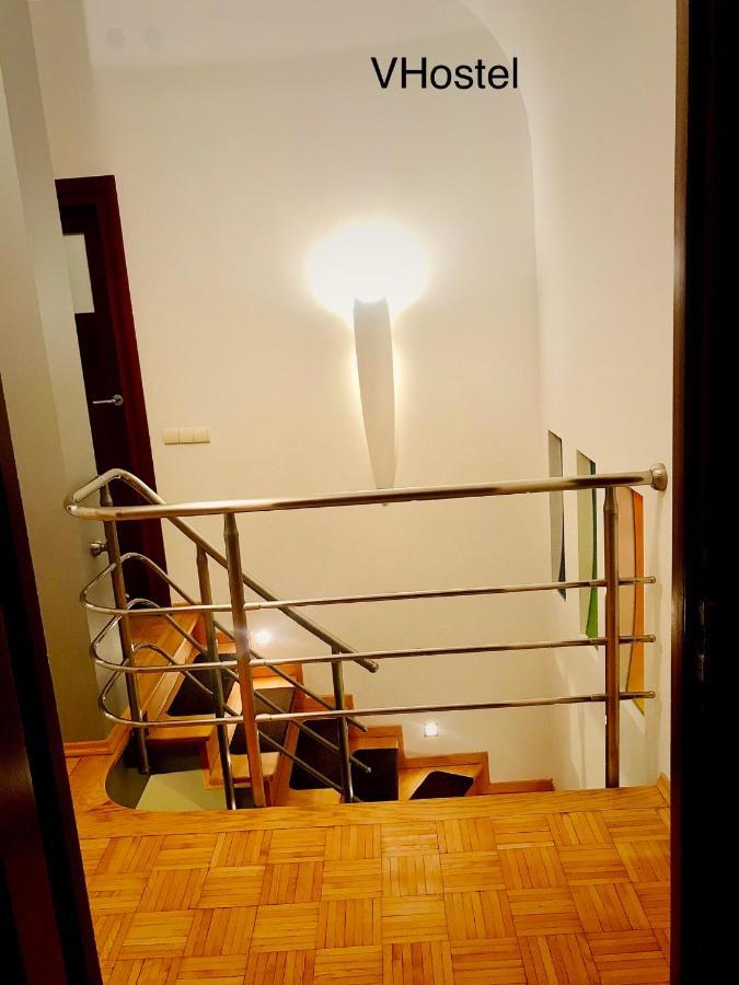 V Hostel Варшава Екстериор снимка