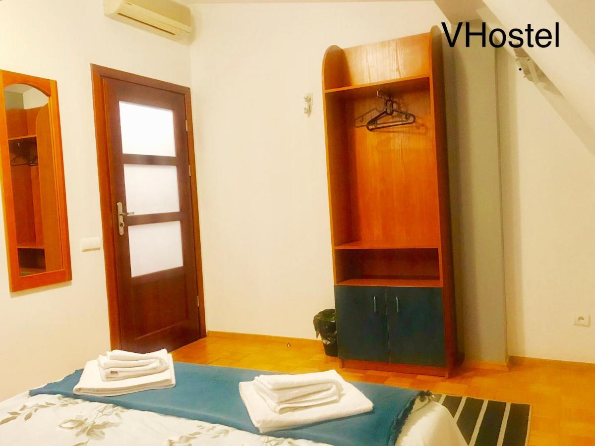 V Hostel Варшава Екстериор снимка