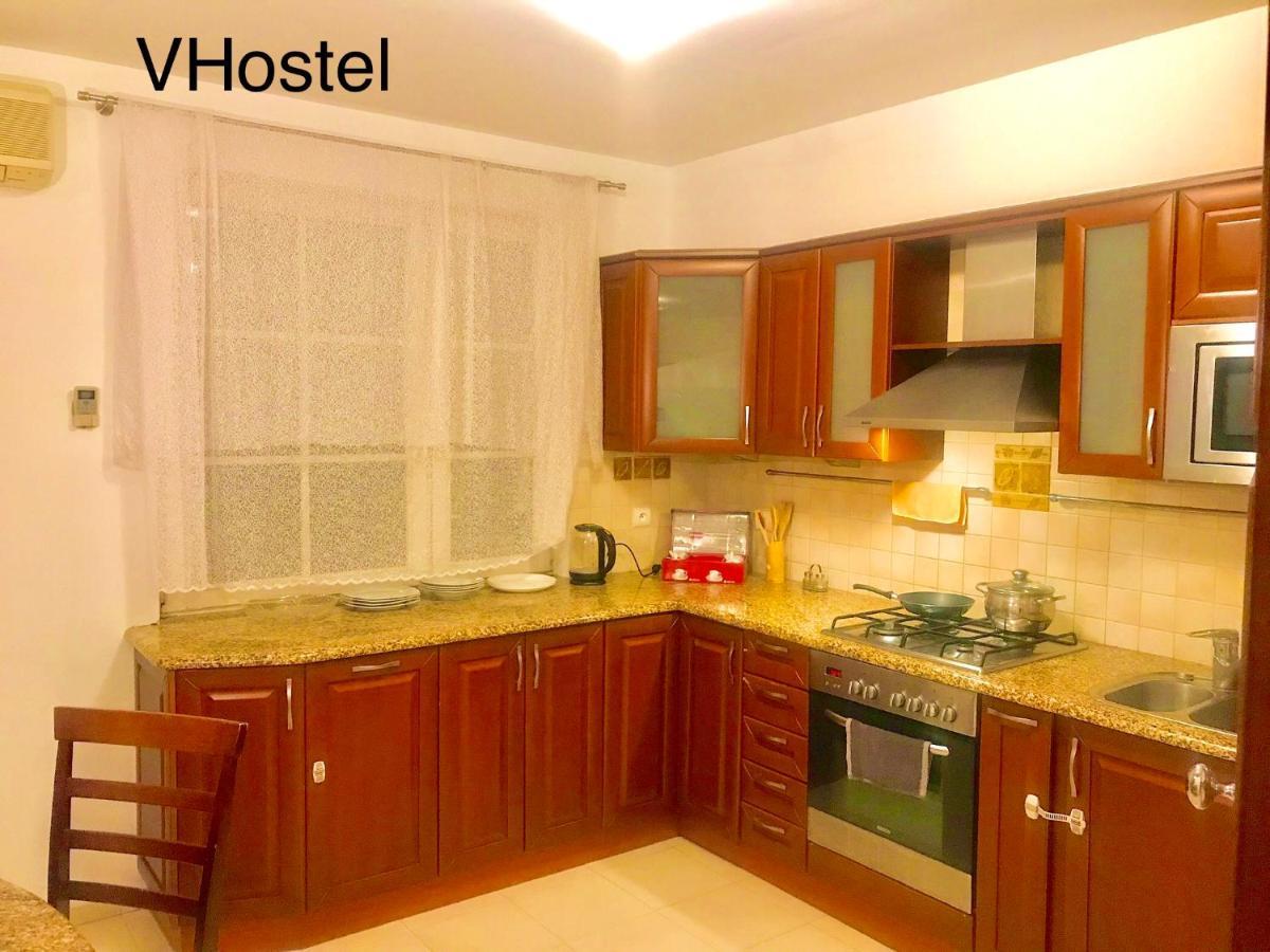 V Hostel Варшава Екстериор снимка